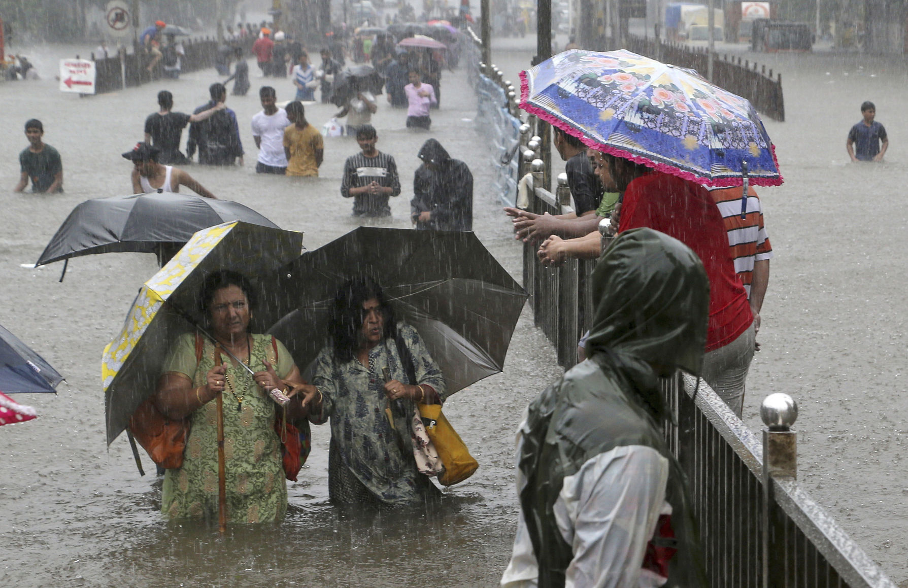 APTOPIX India Monsoons